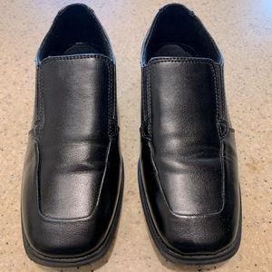 **LIKE NEW** 🍁 Boy's Black Dress Shoes